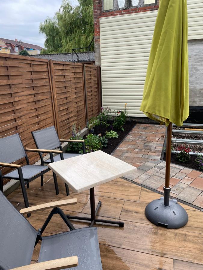 Ferienwohnung Nora Mit Blick Auf Den Ribnitzer See Esterno foto